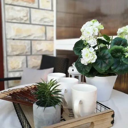 Sweet Triple In בית הארחה מאקרסקה